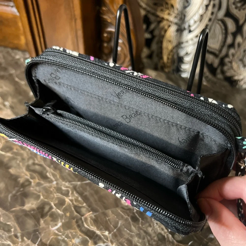 Vera Bradley “Bandana Swirl” All In One Wristlet Wallet